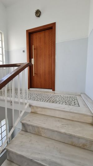 Image No.9-4 Bed Property for sale