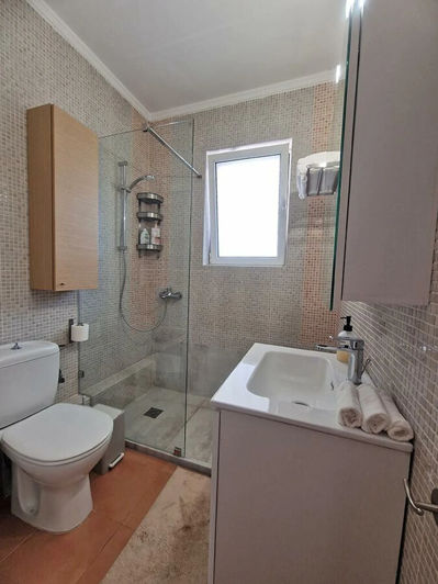 Image No.7-4 Bed Maisonette for sale