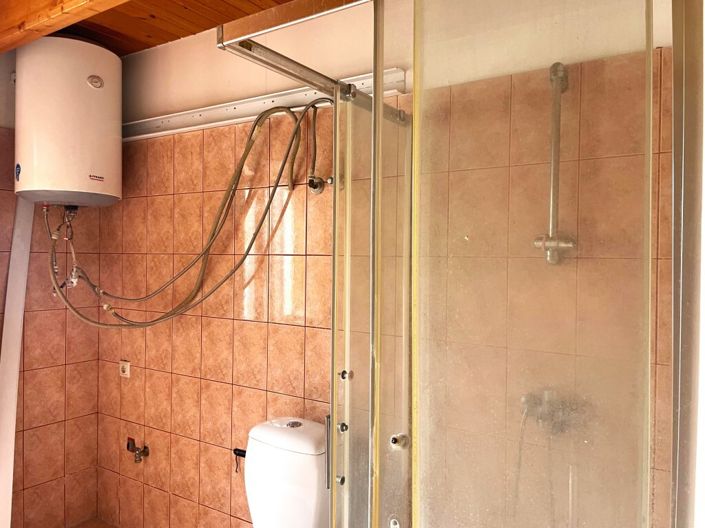 Image No.20-2 Bed Flat for sale