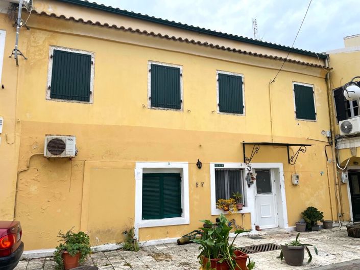 Image No.28-2 Bed Flat for sale