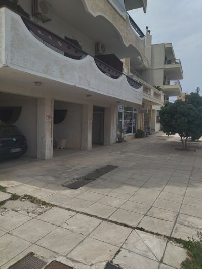 Image No.9-1 Bed Flat for sale