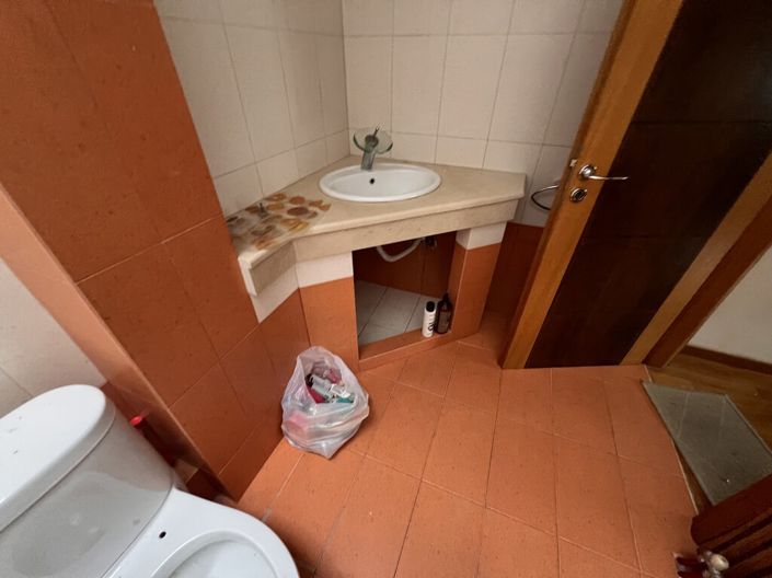 Image No.17-4 Bed Maisonette for sale