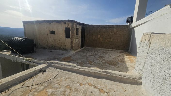 Image No.22-5 Bed Maisonette for sale