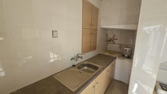 Image No.25-5 Bed Maisonette for sale