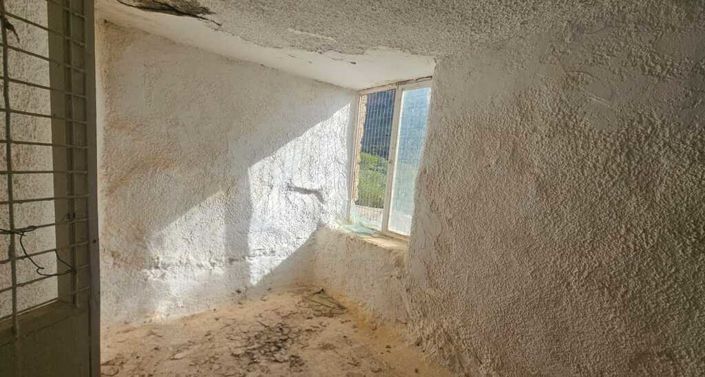 Image No.29-5 Bed Maisonette for sale