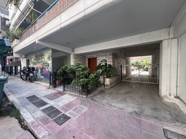 Image No.2-1 Bed Flat for sale