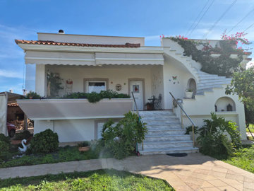 Photo 1 - Cottage 200 m² in Peloponnese