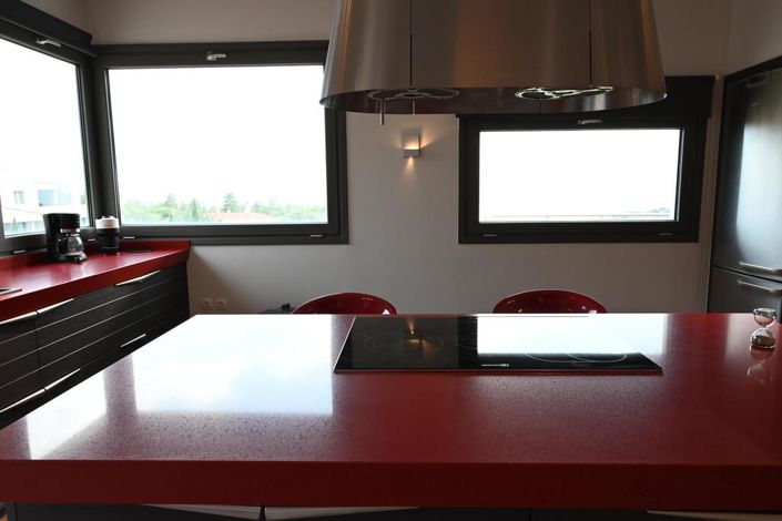 Image No.23-9 Bed Property for sale