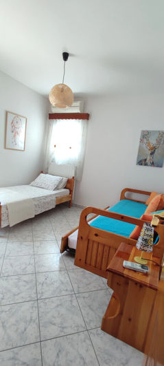 Image No.11-5 Bed Property for sale