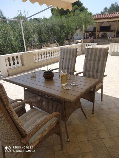 Image No.5-5 Bed Property for sale