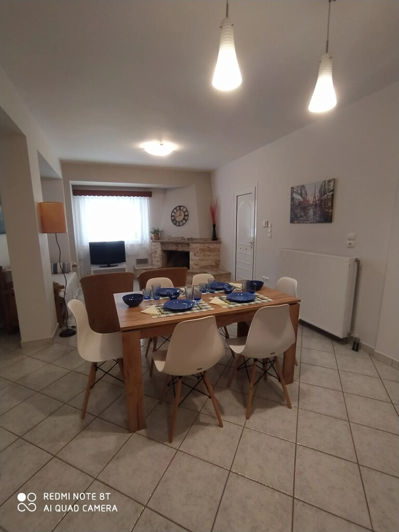 Image No.7-5 Bed Property for sale