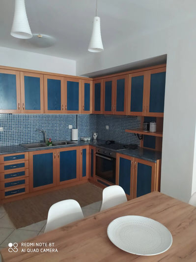 Image No.8-5 Bed Property for sale