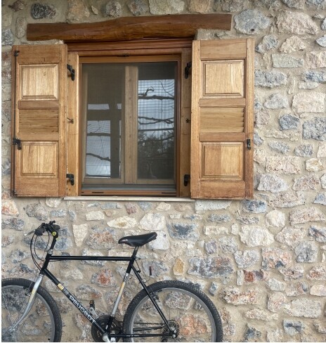 Image No.15-4 Bed Property for sale