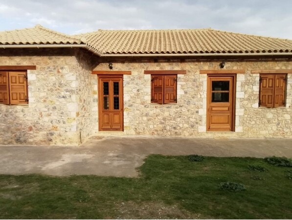 Image No.3-4 Bed Property for sale