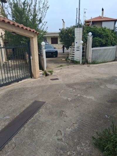 Image No.2-Propriété de 3 chambres à vendre à Derveni