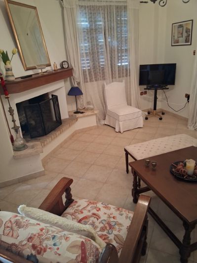 Image No.5-3 Bed Property for sale