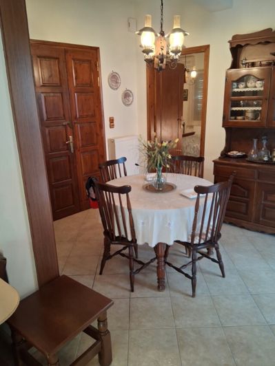 Image No.6-3 Bed Property for sale