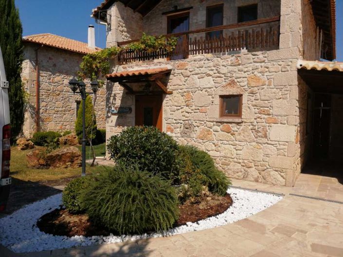 Image No.2-2 Bed Property for sale
