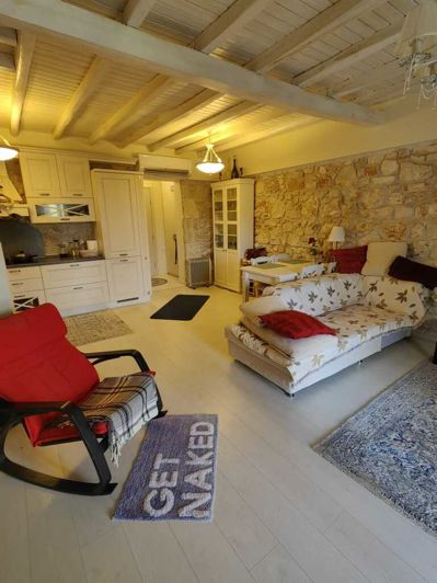 Image No.5-2 Bed Property for sale