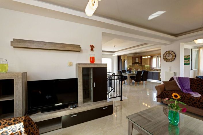 Image No.6-5 Bed Villa for sale