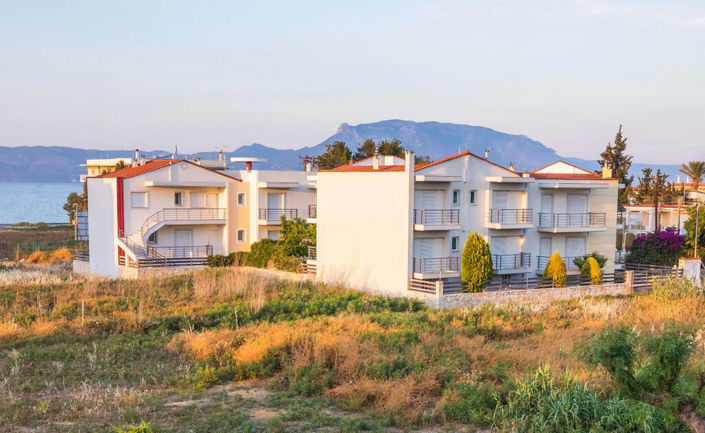 Image No.18-2 Bed Maisonette for sale