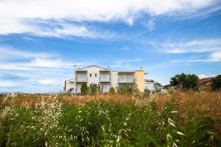 Image No.19-2 Bed Maisonette for sale
