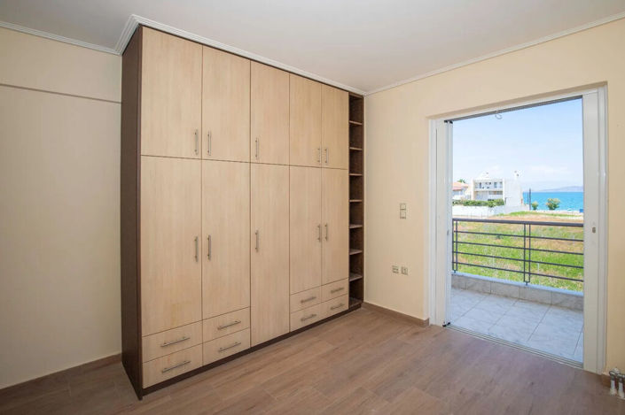 Image No.5-2 Bed Maisonette for sale