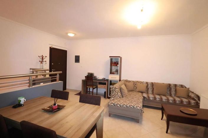 Image No.5-2 Bed Maisonette for sale