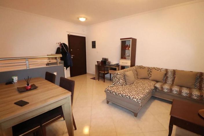 Image No.6-2 Bed Maisonette for sale