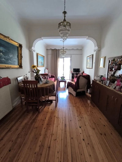 Thessaloniki, Flat