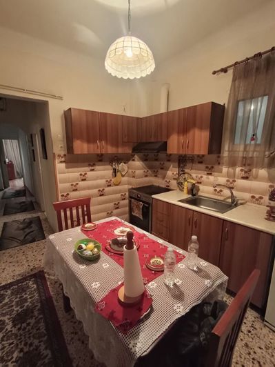 Image No.13-2 Bed Flat for sale