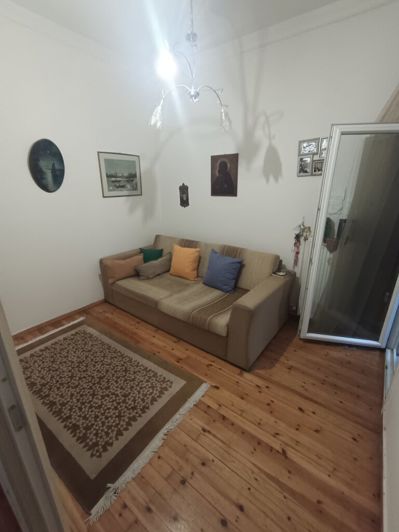 Image No.9-2 Bed Flat for sale