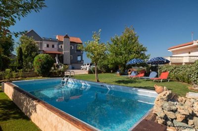 1 - Alikianos, Villa