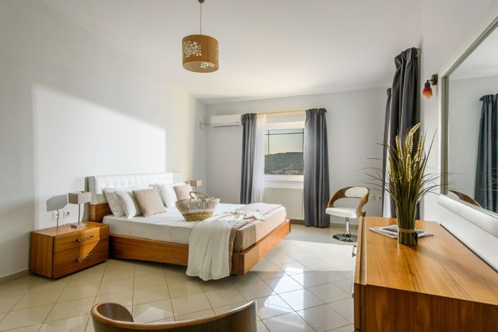 Image No.19-5 Bed Villa for sale