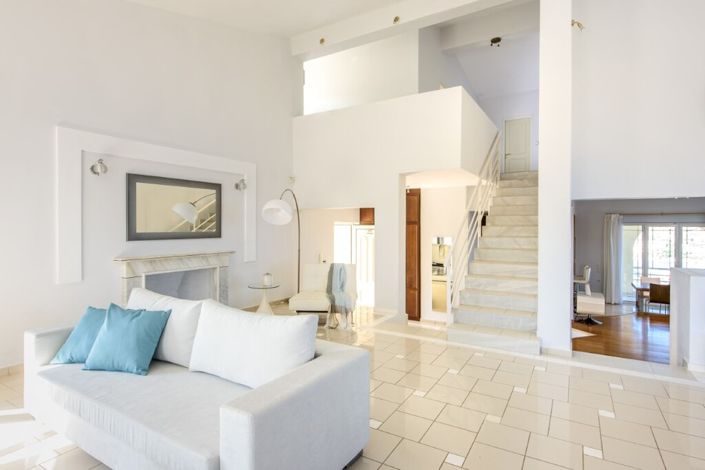 Image No.25-5 Bed Villa for sale