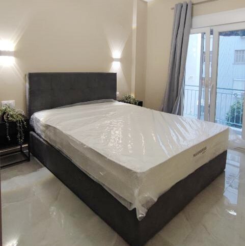 Image No.8-1 Bed Flat for sale