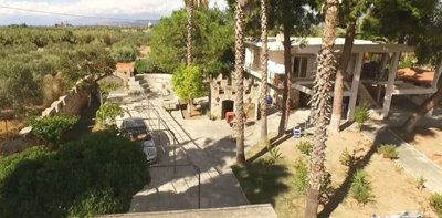 1 - Leheo, Villa