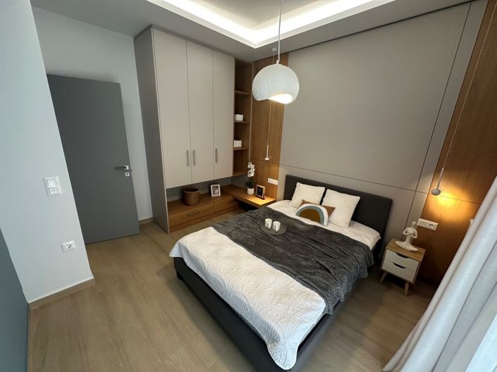 Image No.11-3 Bed Flat for sale