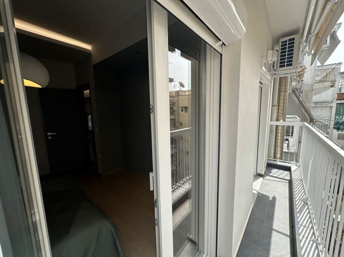 Image No.8-3 Bed Flat for sale