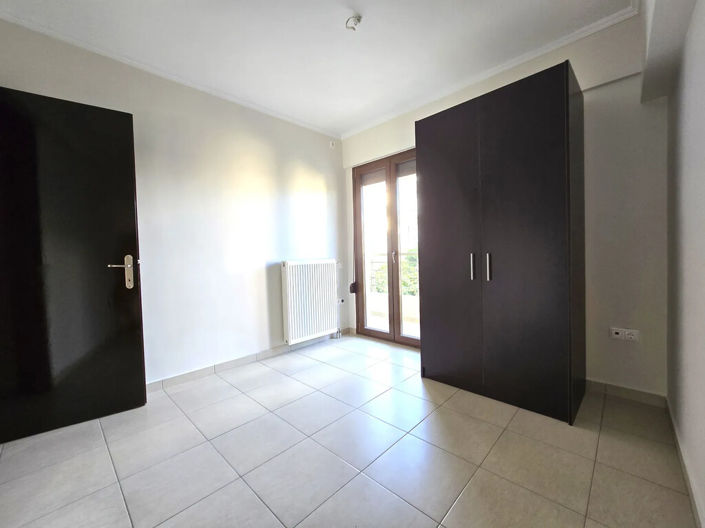 Image No.15-2 Bed Flat for sale