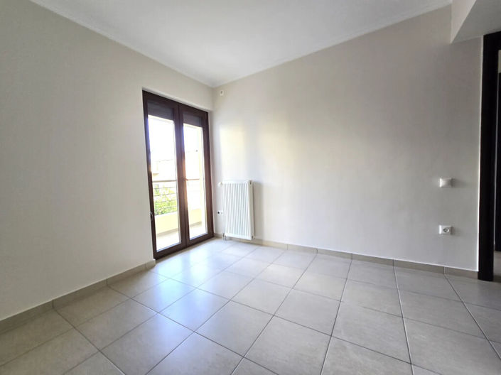 Image No.6-2 Bed Flat for sale
