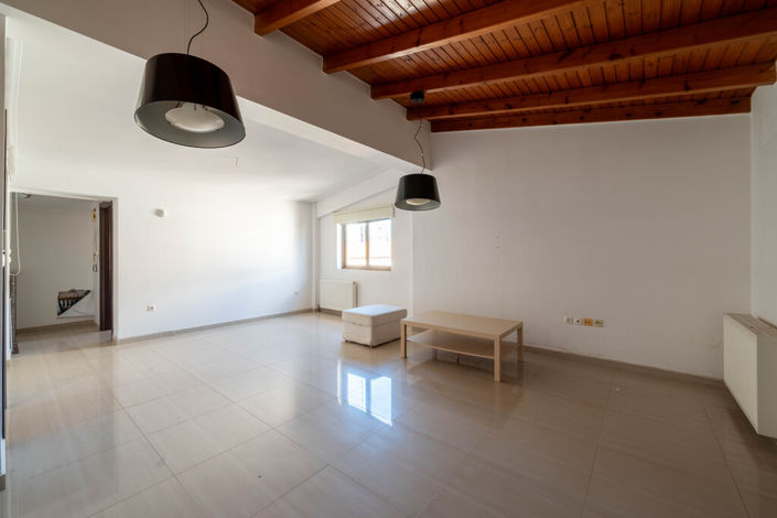 Image No.23-3 Bed Maisonette for sale
