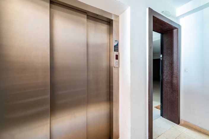 Image No.30-3 Bed Maisonette for sale