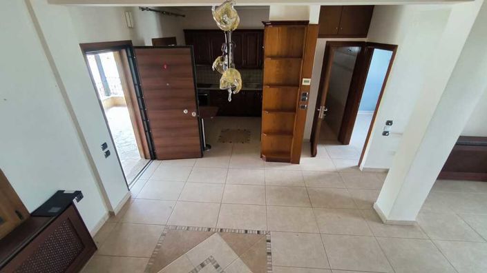 Image No.16-3 Bed Maisonette for sale