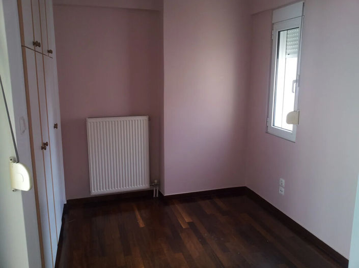 Image No.10-2 Bed Maisonette for sale