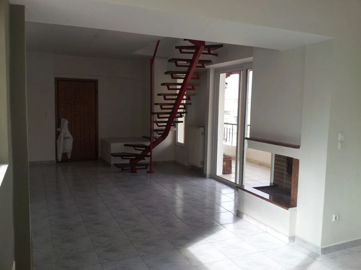 Image No.2-2 Bed Maisonette for sale