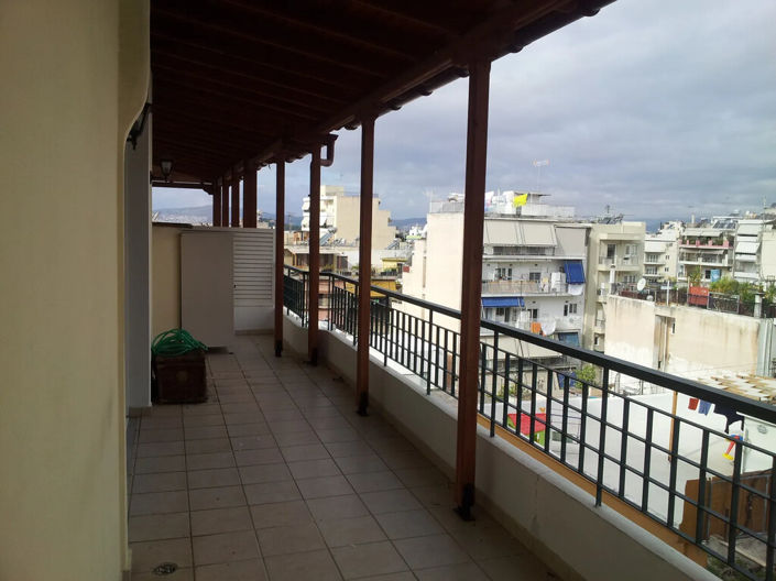 Image No.4-2 Bed Maisonette for sale