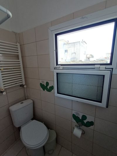 Image No.15-2 Bed Flat for sale