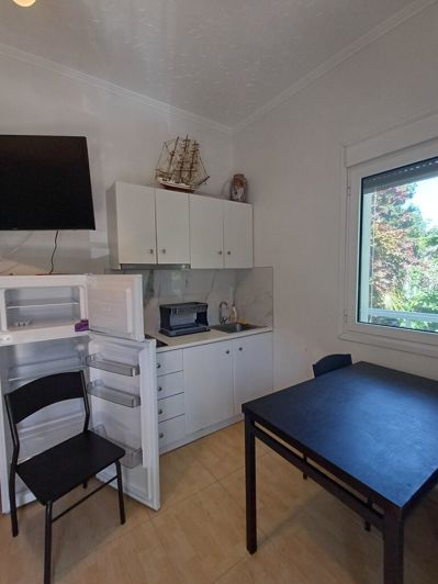 Image No.4-2 Bed Flat for sale