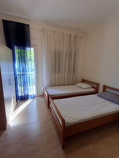 Image No.7-2 Bed Flat for sale